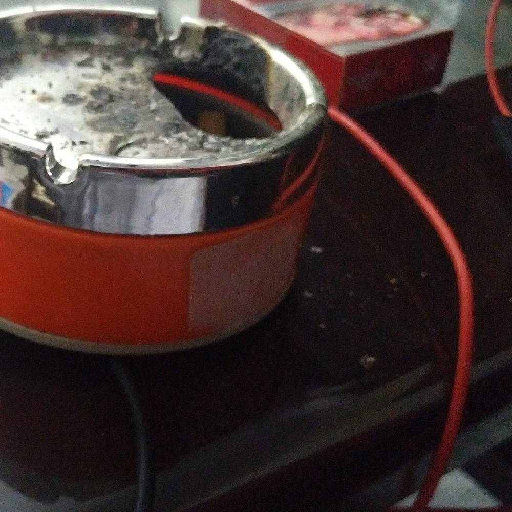 Ashtray - Picture 8 of 8